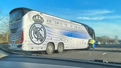 حافلة ريال مدريد تتعرض لحادث بعد الهزيمة أمام ليفربول