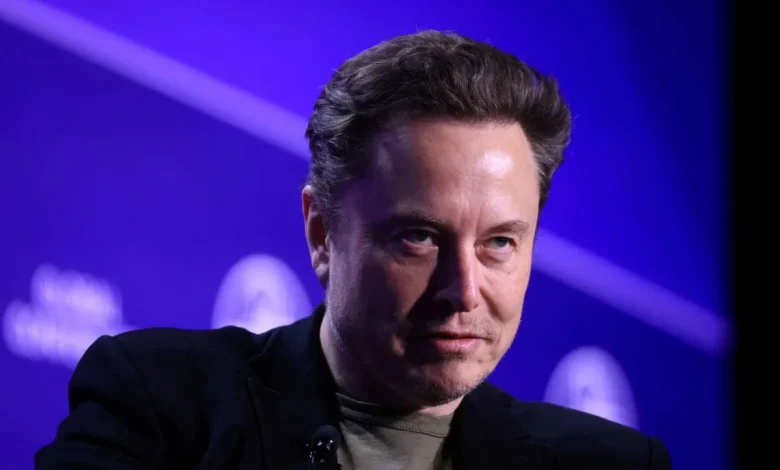 شرطة البورصة الأميركية تلاحق ماسك لشرائه في 2022 أسهما في تويتر شرطة البورصة الأميركية تلاحق ماسك لشرائه في 2022 أسهما في تويتر
