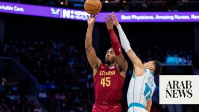 Cavs Survive Hornets Scare ، Jokic يجعل التاريخ في ناجتس يفوز