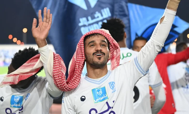 الهلال «يلاحق» الصدارة بثنائية… والأخدود يغتال فرحة الأهلي