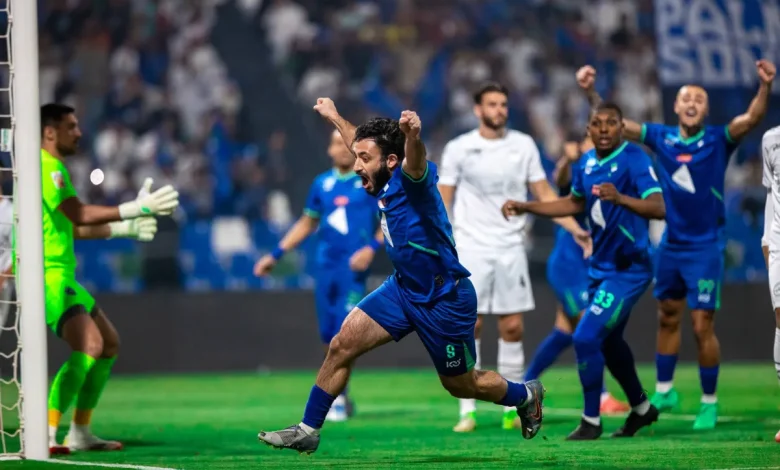 الفتح يصعق الشباب ويعزز «رصيد البقاء» الفتح يصعق الشباب ويعزز «رصيد البقاء»