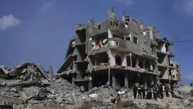 12 قتيلاً في قصف إسرائيلي على غزة… و«الأونروا» تصف الحصار بـ«العقاب الجماعي»