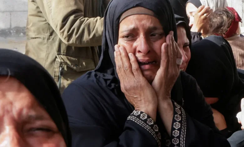 الاحتلال الإسرائيلي يقتل عروسين بعد زفافهما بساعات في غزة الاحتلال الإسرائيلي يقتل عروسين بعد زفافهما بساعات في غزة