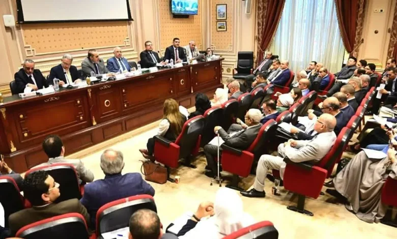 مصر: مشروع قانون «الإيجار القديم» يثير «مخاوف اجتماعية» مصر: مشروع قانون «الإيجار القديم» يثير «مخاوف اجتماعية»