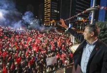 زعيم المعارضة التركية يتهم الحكومة ضمناً بالاعتداء عليه