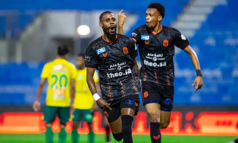 الرياض يضاعف معاناة الخليج بثنائية سليماني وكال الرياض يضاعف معاناة الخليج بثنائية سليماني وكال