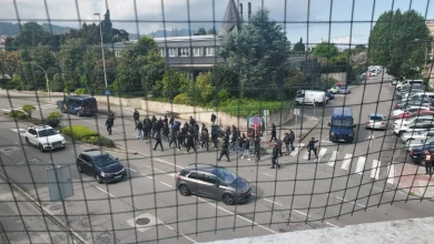 جماهير إشبيلية تقتحم ملعب التدريب بعد الهزيمة أمام سيلتا فيجو