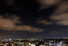 الجيش الإسرائيلي يعلن اعتراض صاروخ أطلق من اليمن