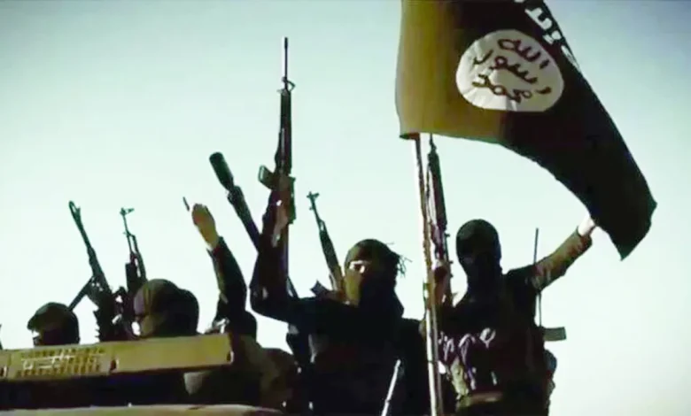 «داعش» يتبنى «أول هجوم» ضد القوات الحكومية السورية الجديدة «داعش» يتبنى «أول هجوم» ضد القوات الحكومية السورية الجديدة