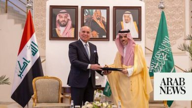 يدعو الرئيس العراقي الملك سلمان إلى القمم العربية القادمة في بغداد