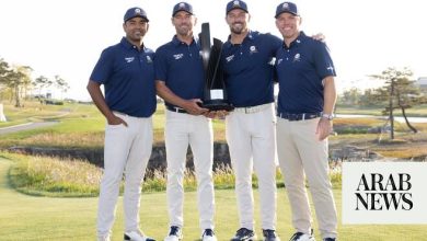 DeChambeau يحمل هويل بينما يجتاح الطرادات ليف غولف كوريا