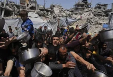 مقتل 30 فلسطينياً في غارة إسرائيلية على نقطة لتوزيع المساعدات برفح