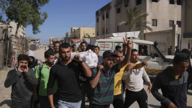 «من أجل قطعة خبز»… مقتل أب لـ6 بنات أثناء توزيع مساعدات في غزة