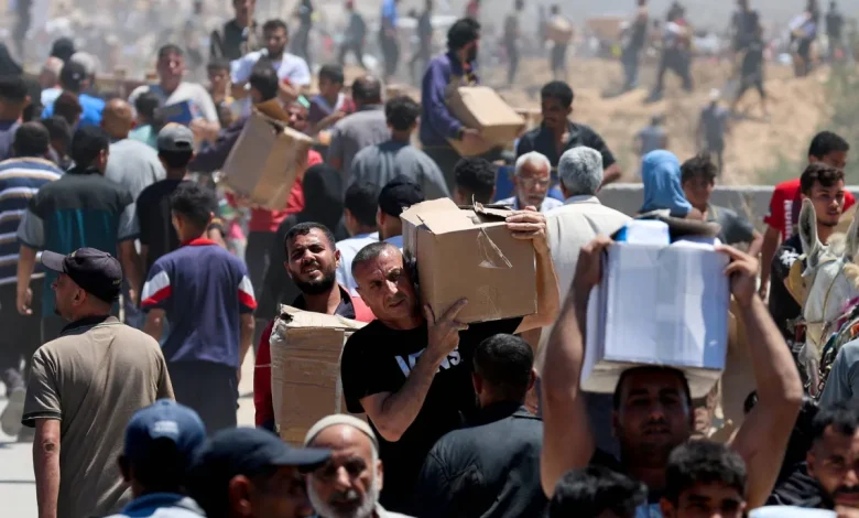 الجيش الإسرائيلي يقول إنه أطلق النار قرب نقطة لتوزيع المساعدات في غزة الجيش الإسرائيلي يقول إنه أطلق النار قرب نقطة لتوزيع المساعدات في غزة