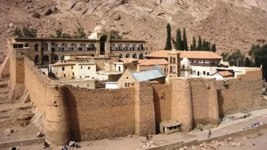 أثينا تعتزم مطالبة القاهرة بضمانات واضحة حول وضع دير «سانت كاترين»